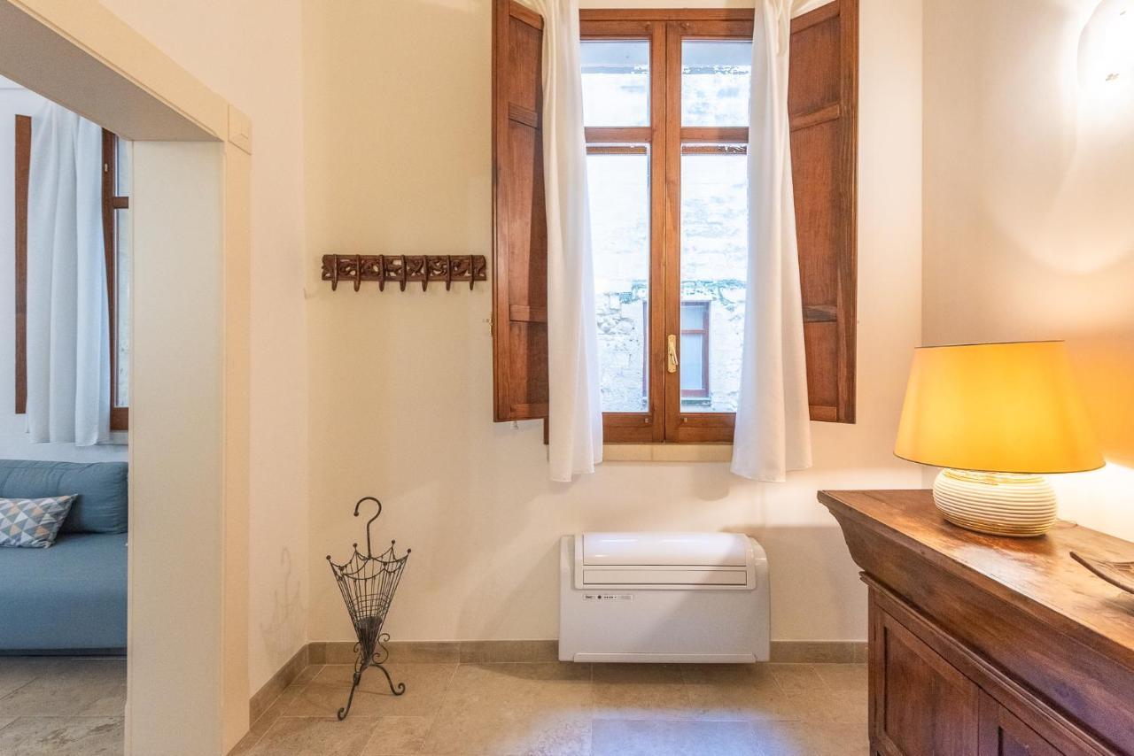 Rubichi 6 - Old Town Apartment Sit Lecce Dış mekan fotoğraf