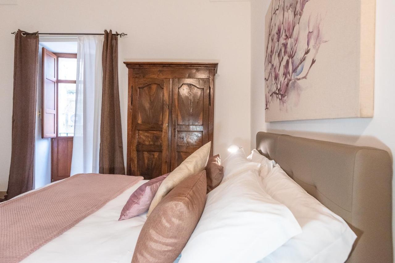 Rubichi 6 - Old Town Apartment Sit Lecce Dış mekan fotoğraf
