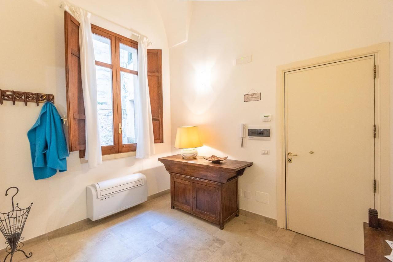 Rubichi 6 - Old Town Apartment Sit Lecce Dış mekan fotoğraf