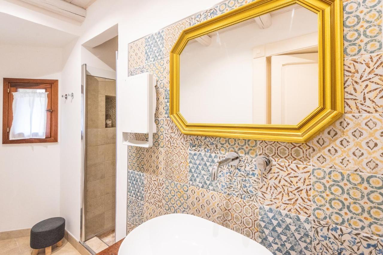 Rubichi 6 - Old Town Apartment Sit Lecce Dış mekan fotoğraf